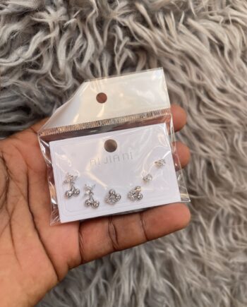 Stud earring set