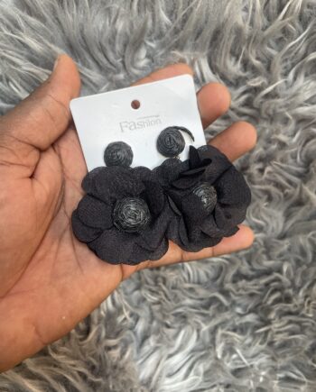 Floral earring