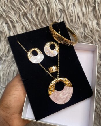 4 in 1 necklace set