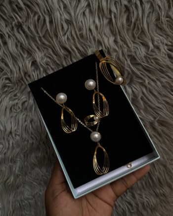 4 in 1 necklace set