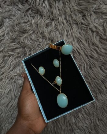 4 in 1 necklace set